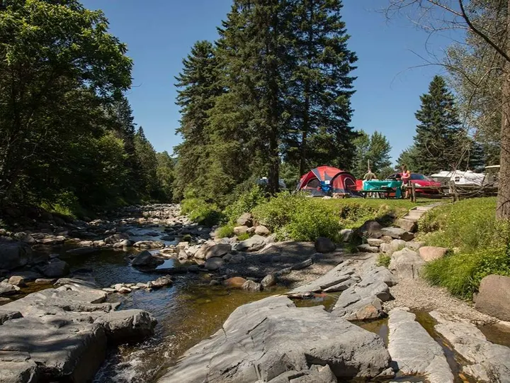 Camping La Roche d'Or